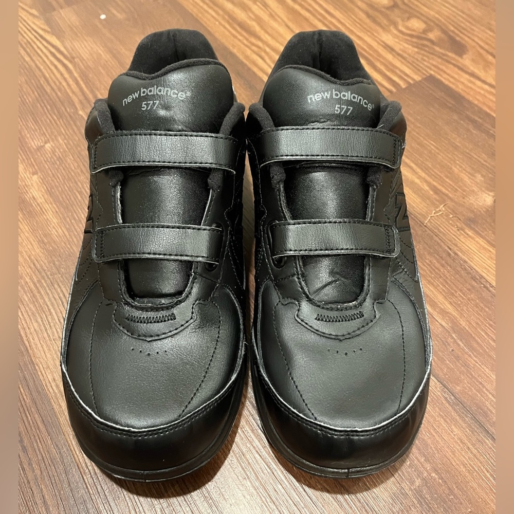 New Balance 577 Black  Velcro Shoes Size 12
